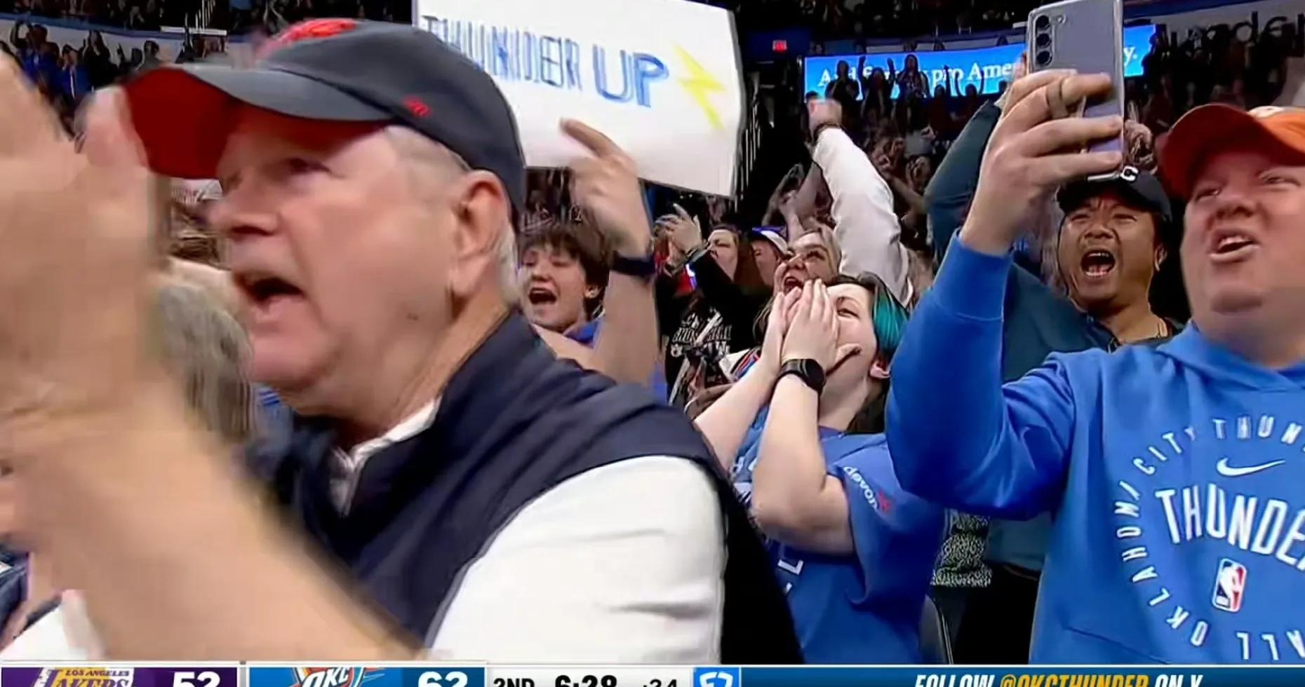 东契奇回归赛场，战术调整首场状态亮眼，曼联观众沸腾！